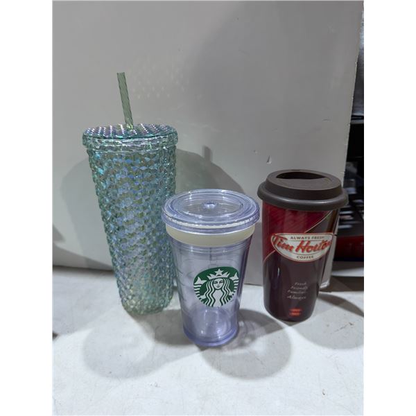 Reusable beverage container containers