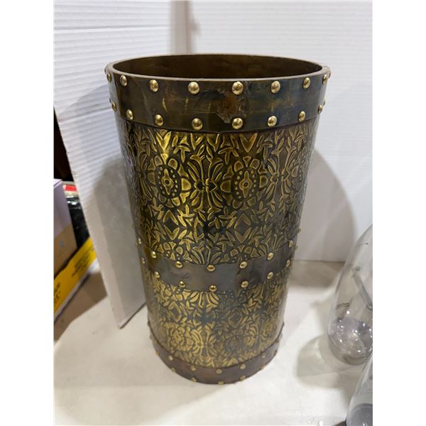 Umbrella stand