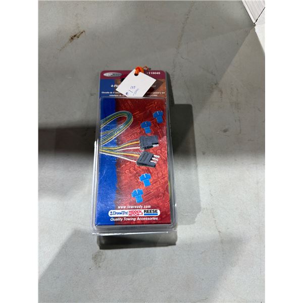 Car/trailer connector plug