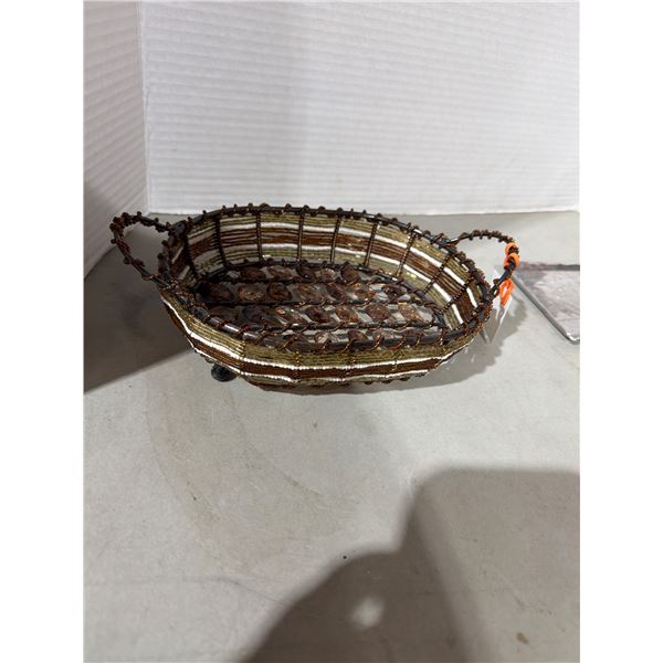 Oval Wire basket with glass beads
