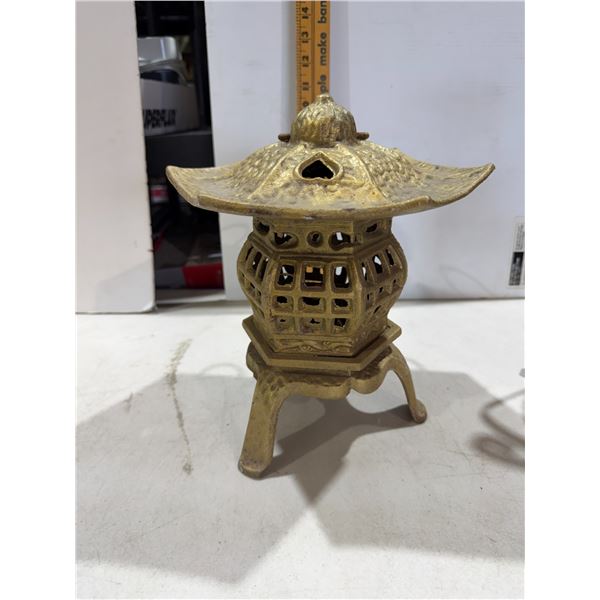Asked iron Candle Holder