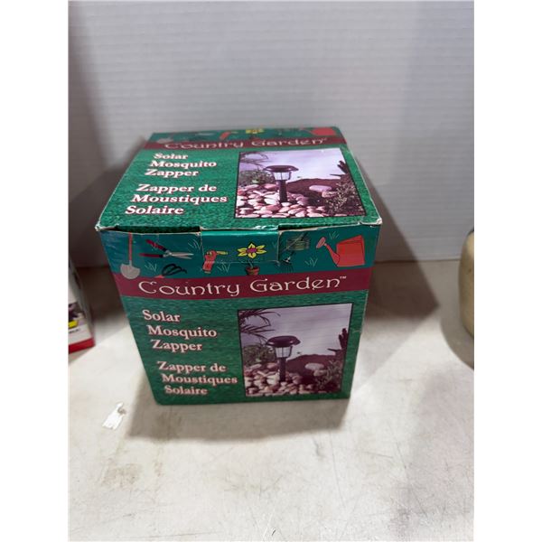 Country garden, solar, mosquitoes zapper