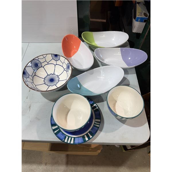 Kitchen bowls