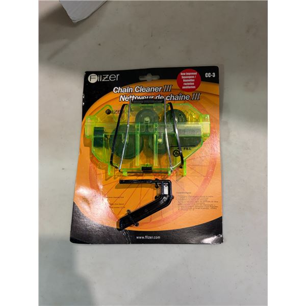 Chain cleaner