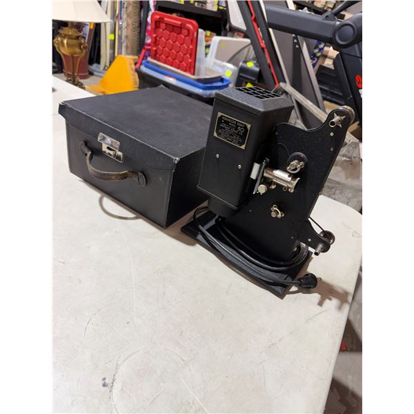 Vintage Kodascope Eight 50, 8mm Film projector. Untested.