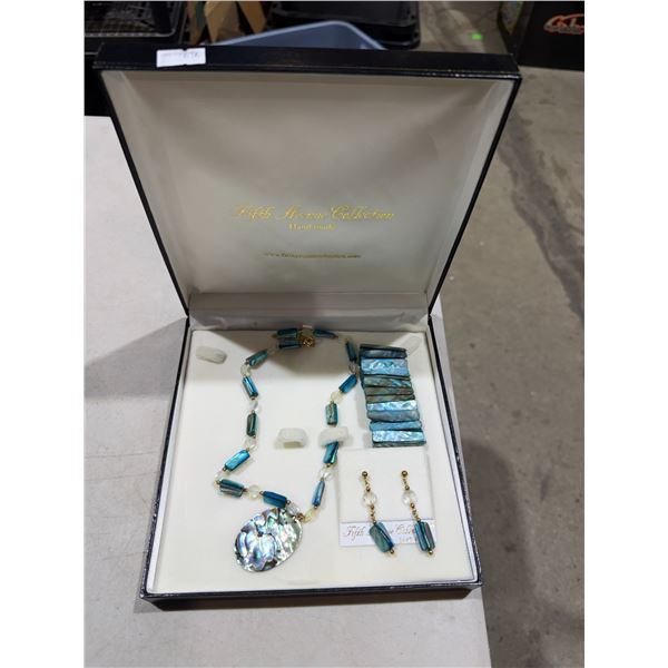 Fifth Avenue Collection necklace bracelet and earrings