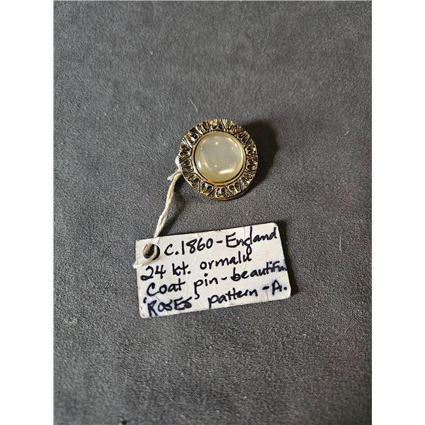 1860 England 24kt Ormalu coat pin