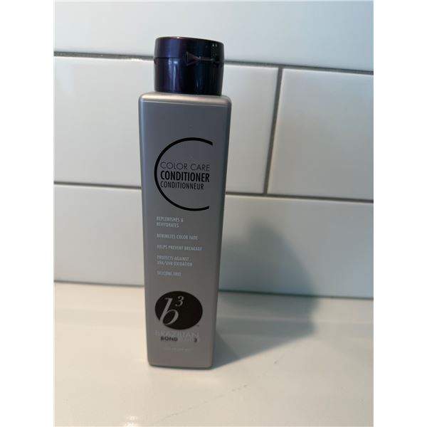 Brazilian bond builder color, Care conditioner