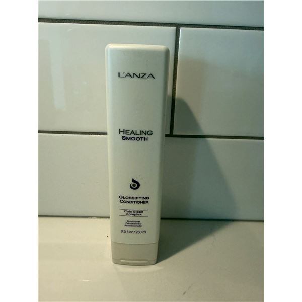 L'ANZA glossifying conditioner 250 ML