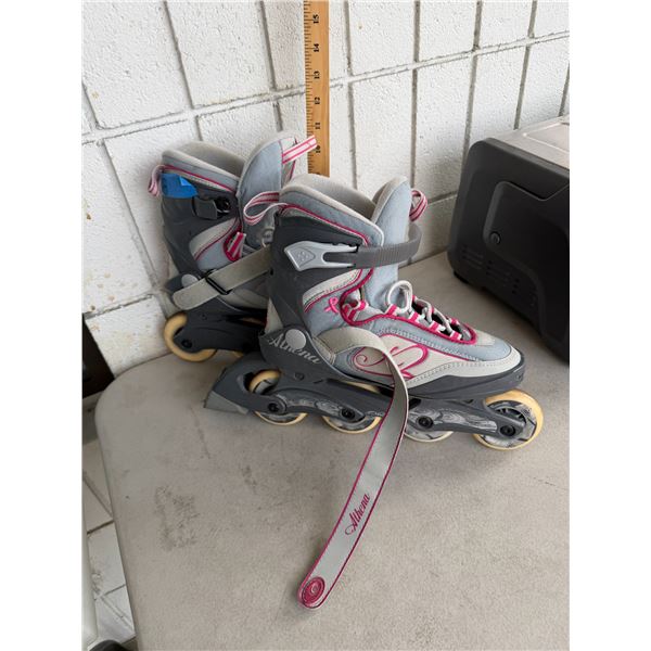 Roller blade, size 8