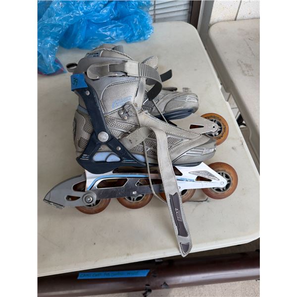 Roller blade size 39