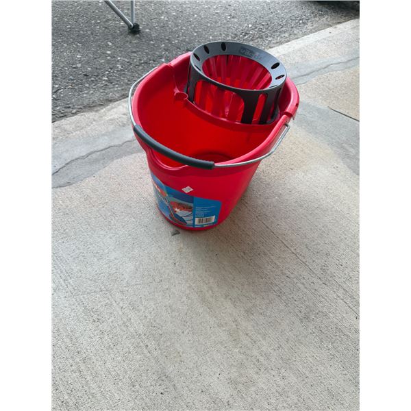 Vileda mop bucket