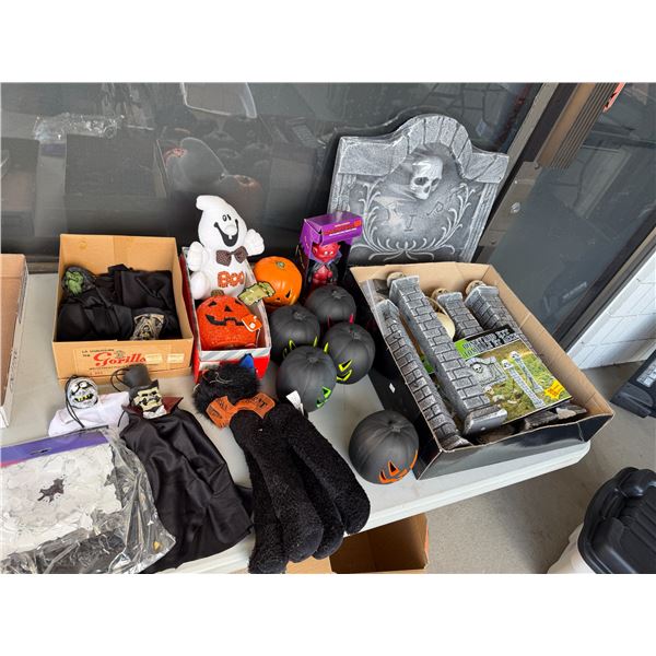 Halloween decor