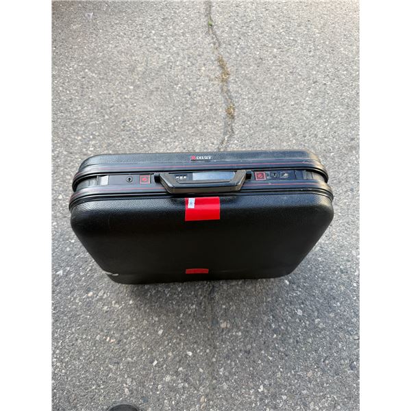 DELSEY Vintage, hard shell suitcase
