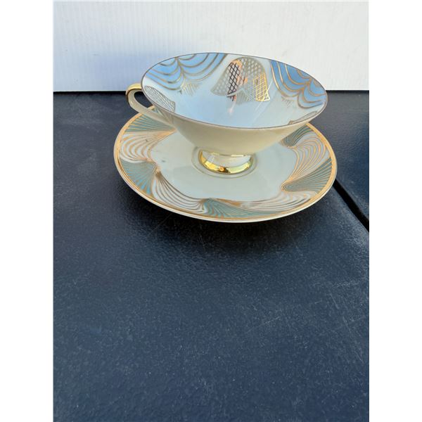 Teacup and saucer
