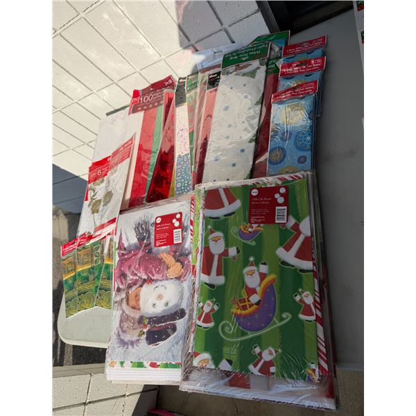 Christmas gift boxes and tissue paper, etc.