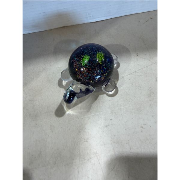 Glass turtle decor