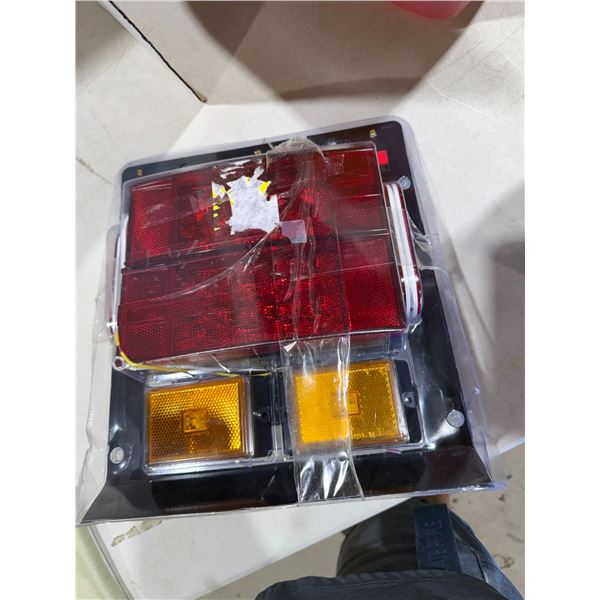 Moto master submersion boat trailer light kit