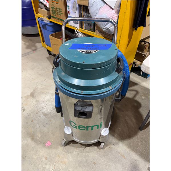 Wet and dry industrial cleaner works great dual motor