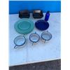 Image 1 : Kitchen and pottery bowls