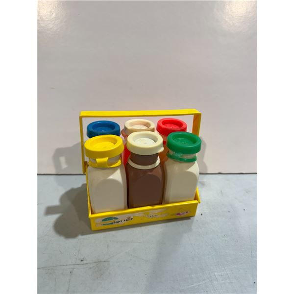 Vintage Fisher-Price No. 637 milk carrier set