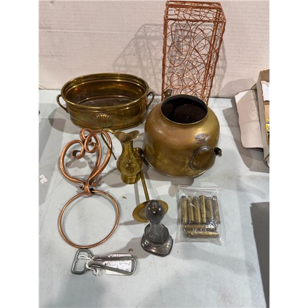Brass and copper decor items