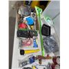 Image 2 : Assorted tools, etc.