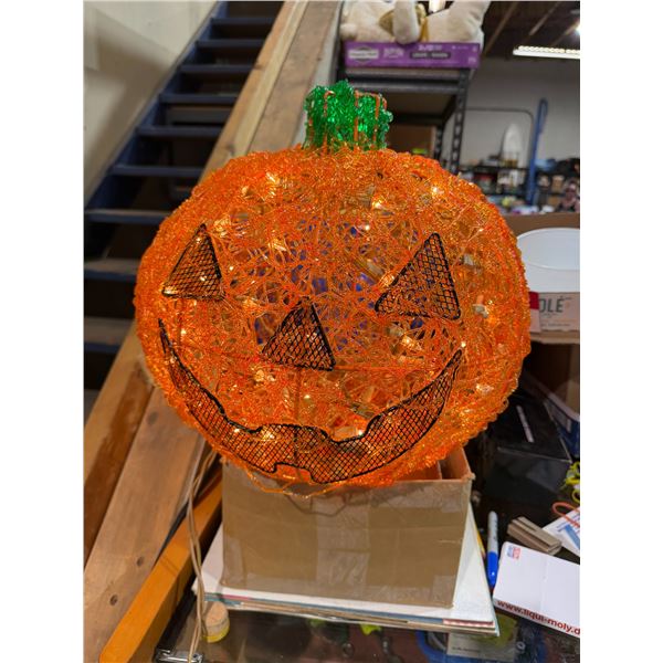 Light up pumpkin