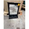Image 1 : Hanging mirror decor