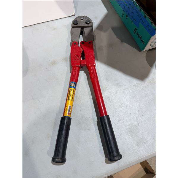 Multi grooved crimper