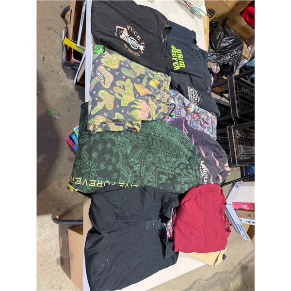 Assorted Clothing XXL