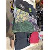Image 1 : Assorted Clothing XXL