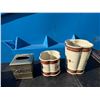 Image 1 : Bathroom accessories