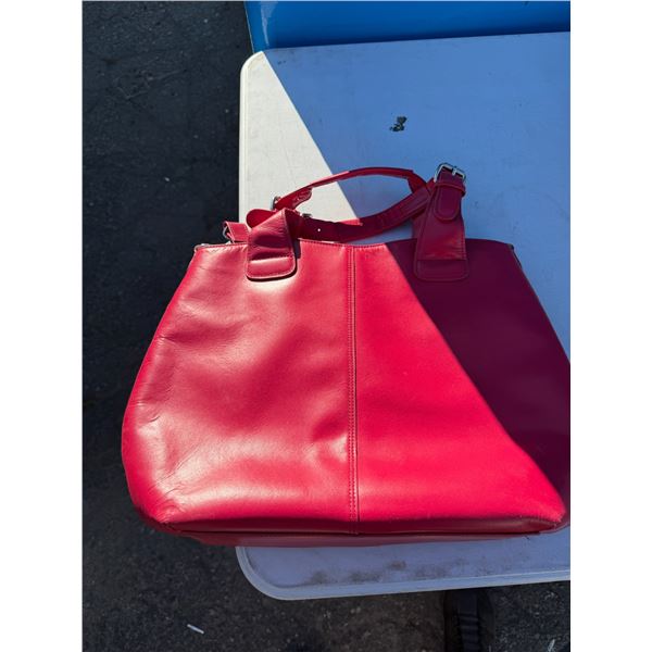 Leather purse