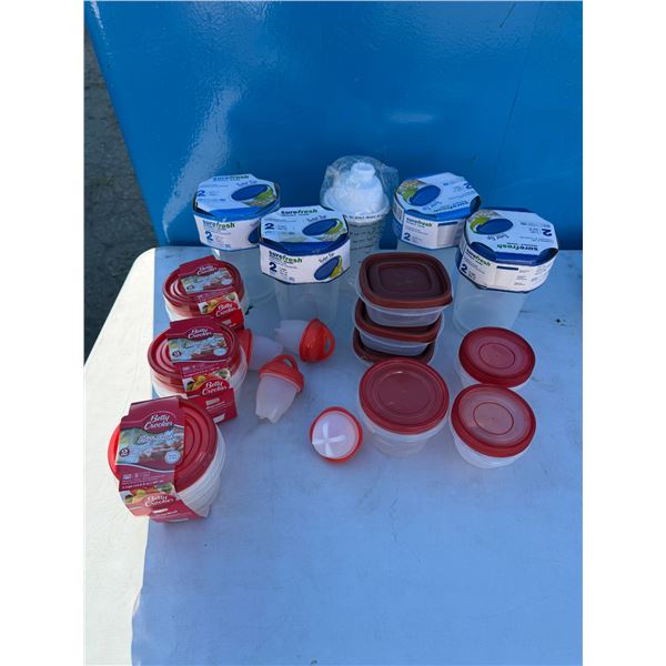 Reusable containers