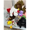 Image 3 : Assorted stuffy's
