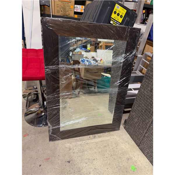 BOWRING mirror 32 x 44