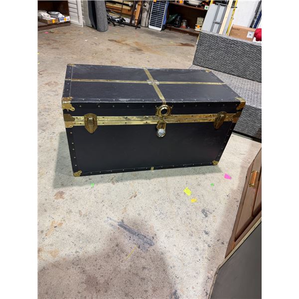 Trunk 40" x 20" x 20 1/2" tall