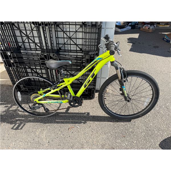 Youth size Bike needs some TLC
