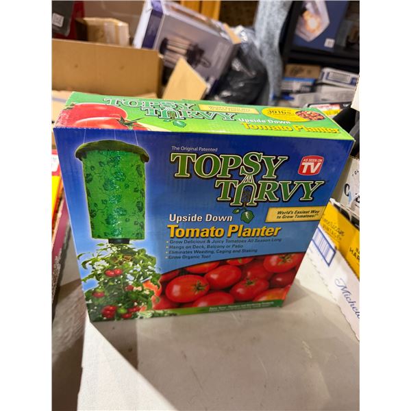 Topsy-turvy upside down tomato planter