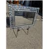 Image 1 : Mirror 32" x 24"