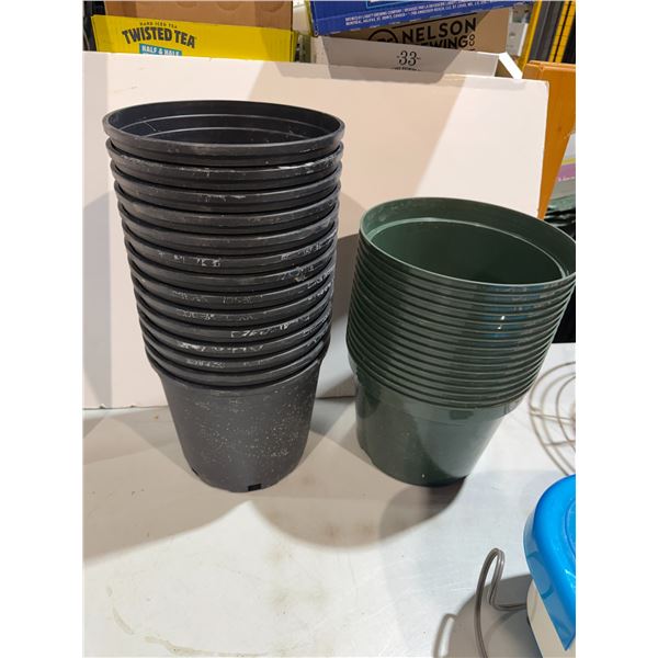 Plant pots