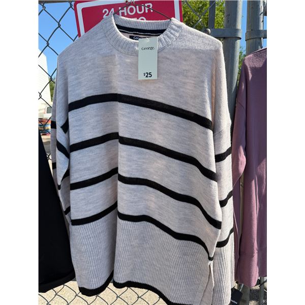 NWT sweater size medium