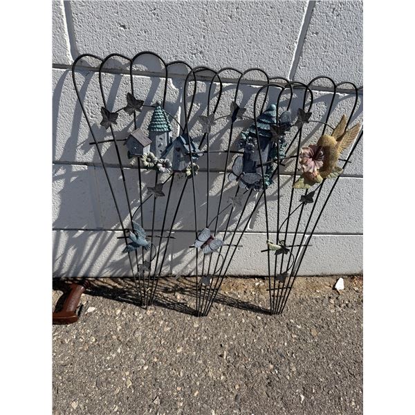 Garden decor trellises