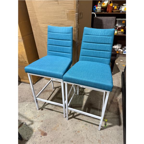 LUNA 26 inch Stool