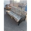 Image 1 : Futon