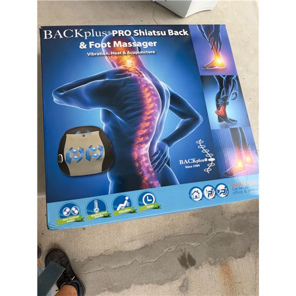 Back plus Pro back and foot massager