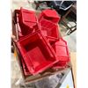 Image 1 : Organizing trays