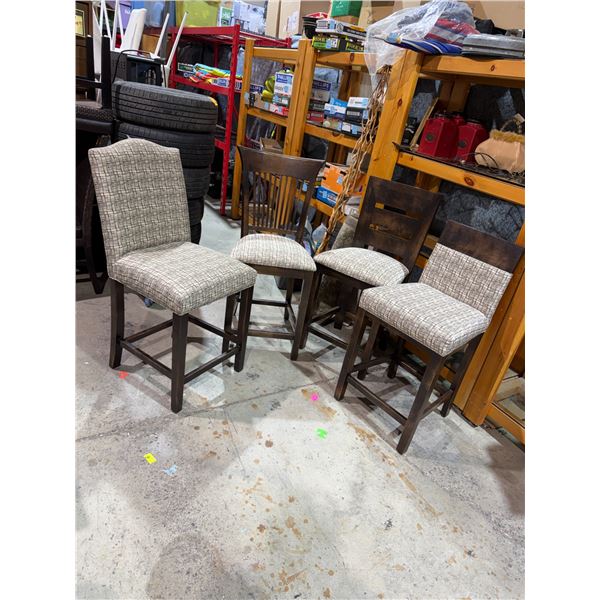 4 bermex stools 25" to seat