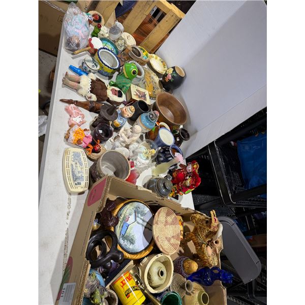 A lot of collectibles